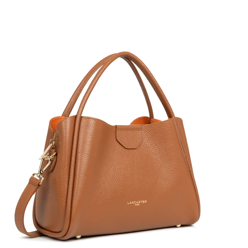 470-84-camel_in_or-2_png_340909476